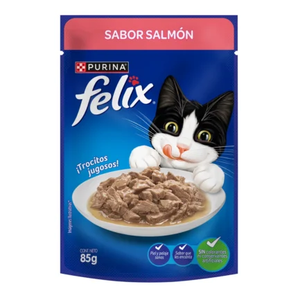 Felix Pouch Adultos Trocitos Jugosos con Salmón 15x85 g
